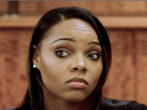 What’s the Deal With Aaron Hernandez’s Fiancé?