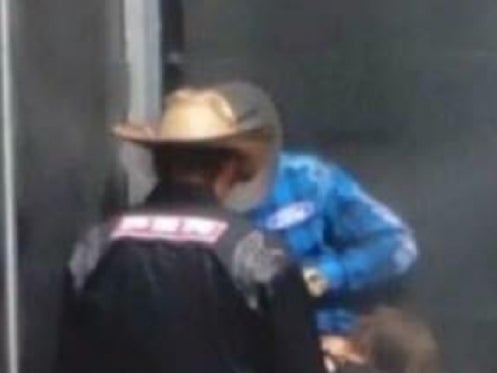 Respect The Hell Out Of This Threesome Happening In Broad Daylight At The Calgary Stampede