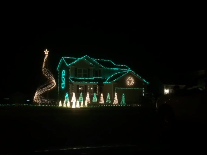 Michigan State Fans Are Stupid And So Is This Christmas Light Display Set To Their Fight Song