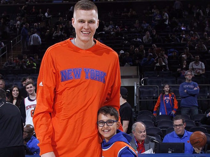 Fuck This Crying Knicks Fan Who Keeps Hanging Out With Porzingis