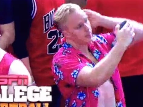 Video:  Davidson Bro Captures The Perfect Selfie