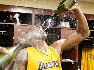 Kobe’s 60 Point “Storybook” Finale Is the Most Ridiculous Story in the History of Civilization