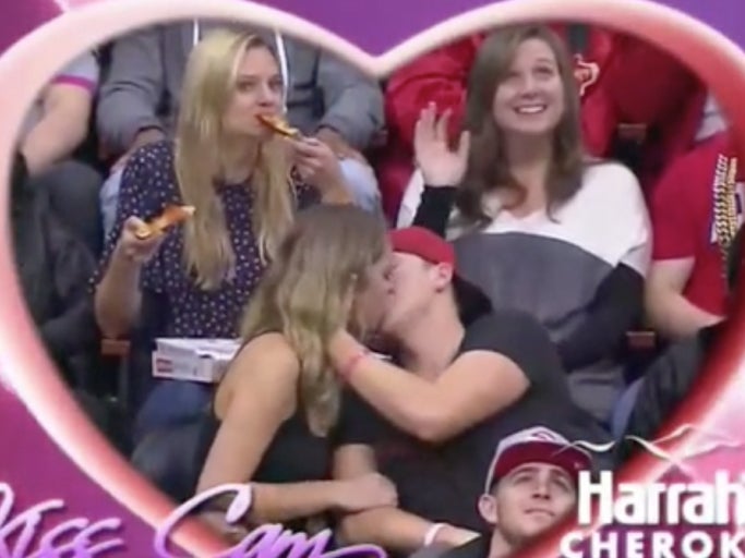 Kiss Cam Pizza Chick Goes Viral