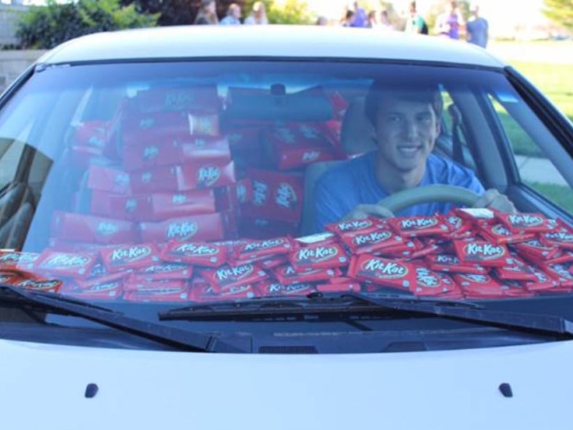 Remember The Guy Who Had A Kit Kat Stolen From His Car? Well Hershey Filled His Car With 6,500 Kit Kats
