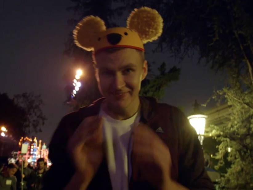 Kristaps Porzingis Visiting Disneyland For The First Time Is The Perfect  Video To Take Us Into Christmas Weekend | Barstool Sports