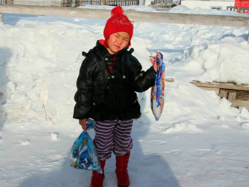 Four-Year-Old Siberian Girl Who Walked For Hours In -29 Degrees Makes Me Feel Like A Weenie
