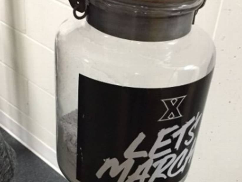 Xavier Mens Basketball Team Has Been Carrying An Ash Filled Jar Containing The Month Of February To Remind Them Of When They Sucked