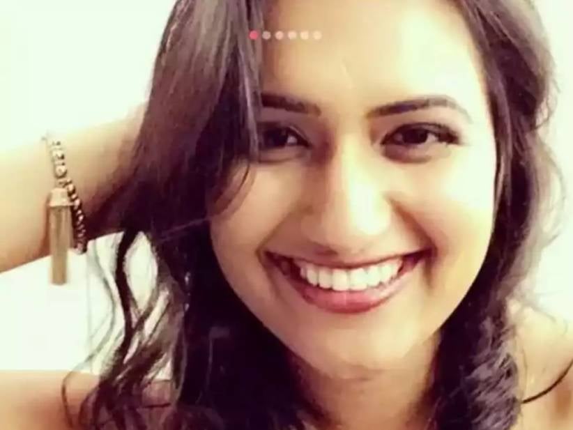 This Unlucky Tinder Chick Is Tired Of Having The Most Joke-Ready Name Of Any Girl On The App
