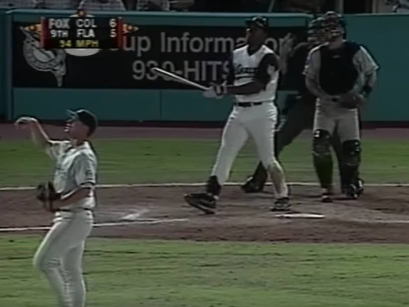 Wake Up With Bobby Bonilla Hitting A Walk-Off Grand Slam After A 10-Pitch At-Bat (1997)
