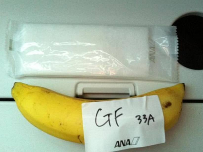 Dude Asks For A Gluten-Free Meal For A Nine-Hour Flight, Gets Served A Banana