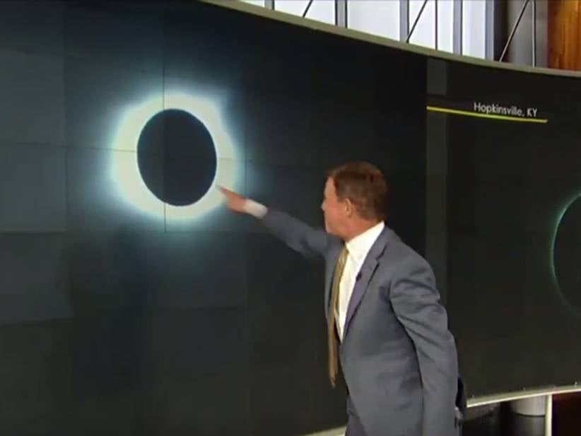 Shepard Smith Gave ZERO FUCKS While Covering The Solar Eclipse For Fox News Today