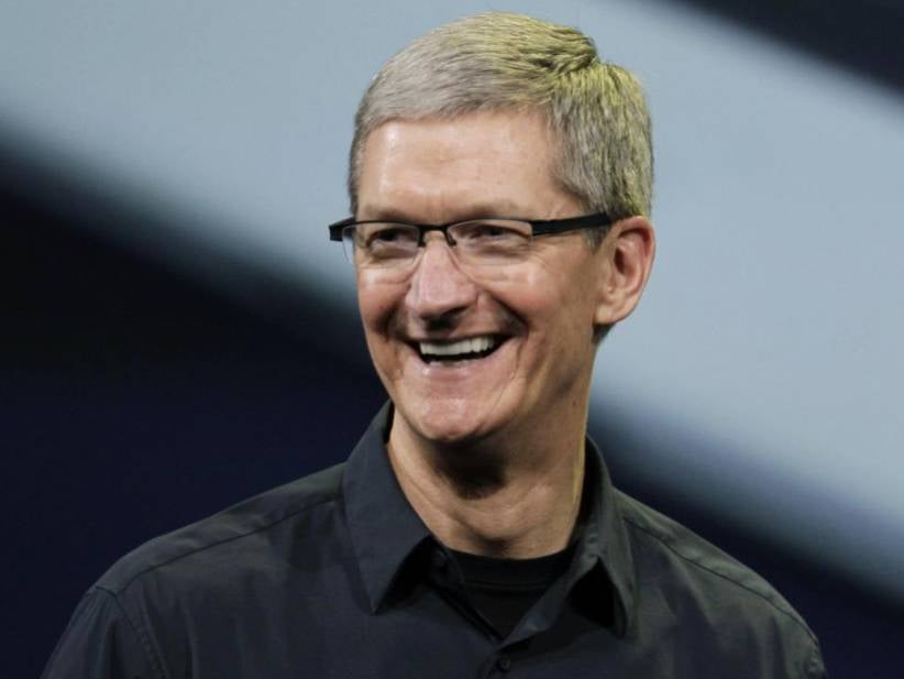 Tim Cook Just Got An 89 Million Dollar Bonus Cause Apple Is Doing So Well