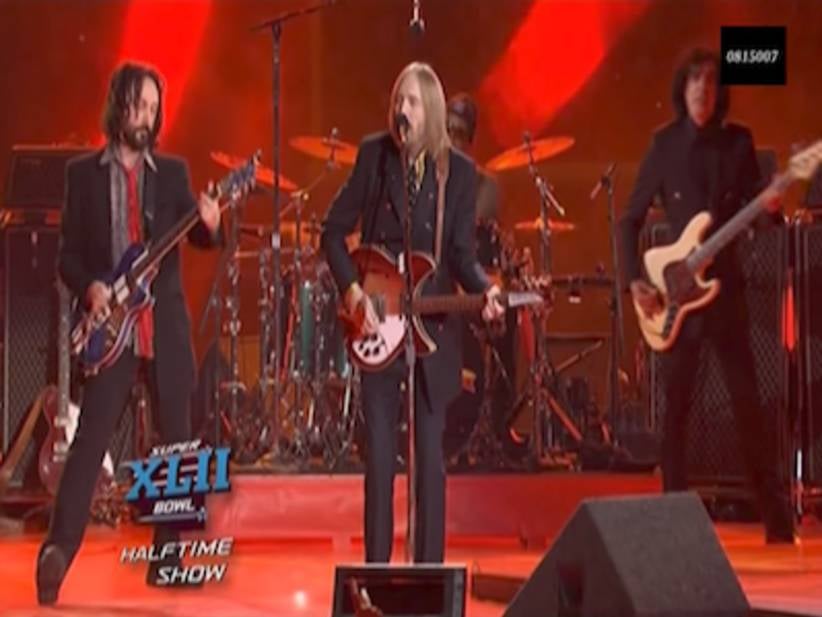 Wake Up With Tom Petty Performing At The Super Bowl XLII Halftime Show