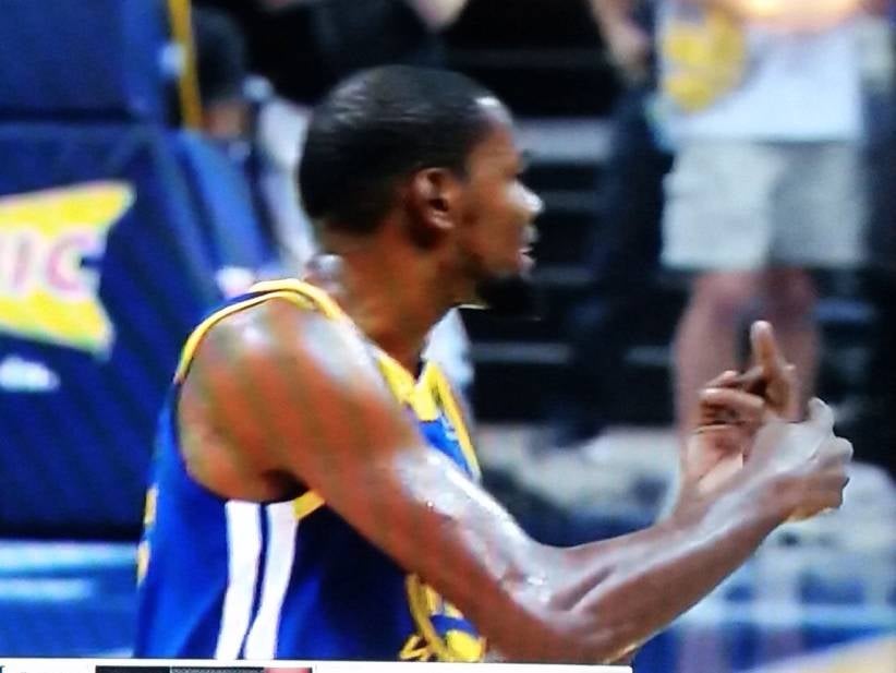 Steph Curry Chucks His Mouthguard At A Ref; Him & Durant Get Ejected As Warriors Fall To The Grizzlies