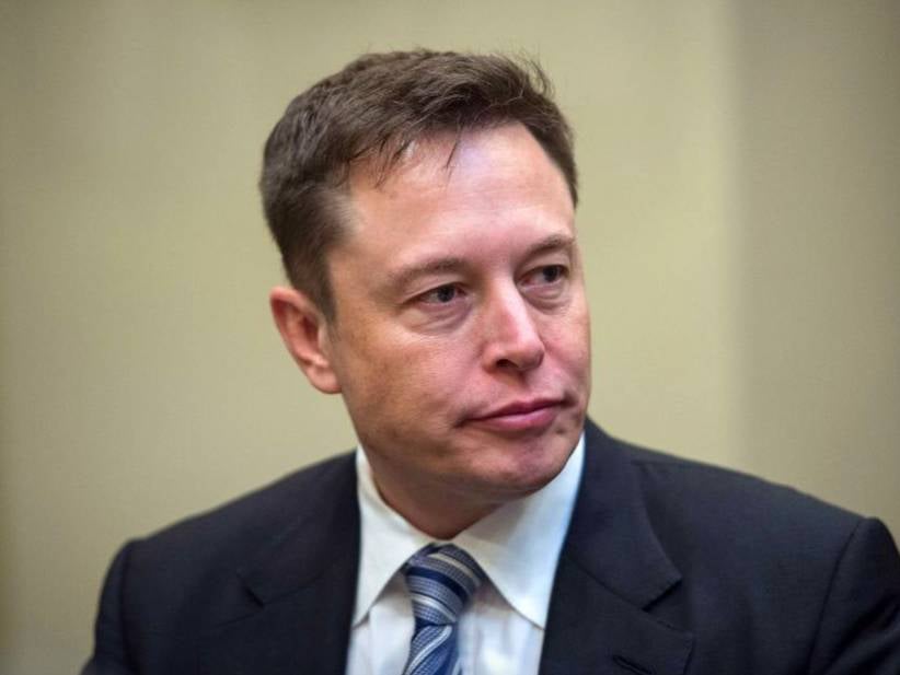 Elon Musk Has Responded To Boeing Saying They're Gonna Beat Him To Mars: "Do it"