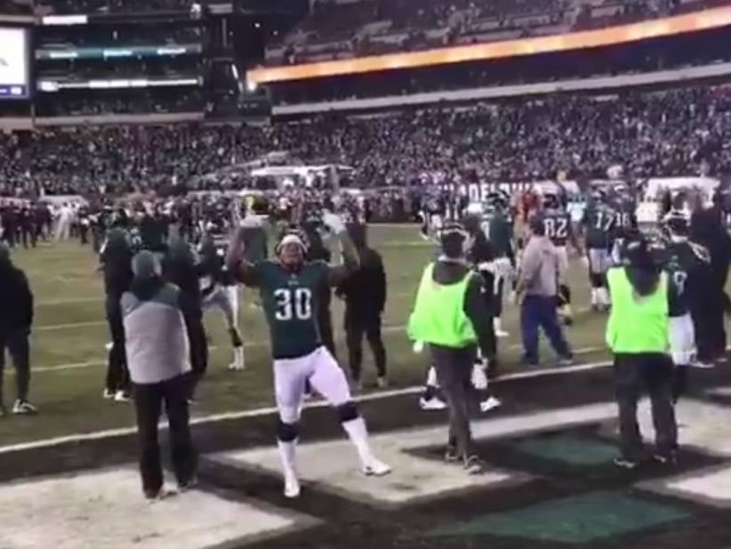 I Could Watch The Philadelphia Eagles (Men's Football Team) Go Wild To Meek Mill For 24 Hours A Day