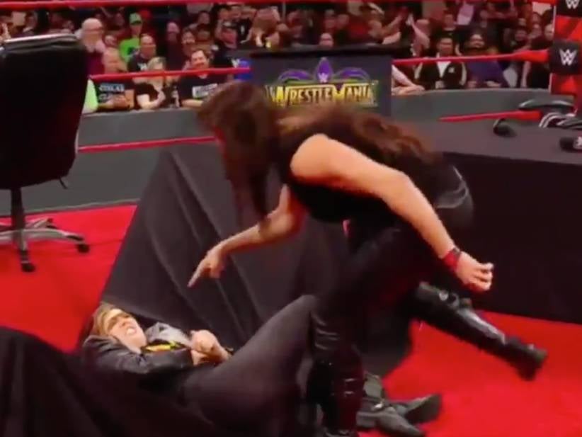 Ronda Rousey Went Flying Through A Table Last Night On The Go-Home Show To WrestleMania