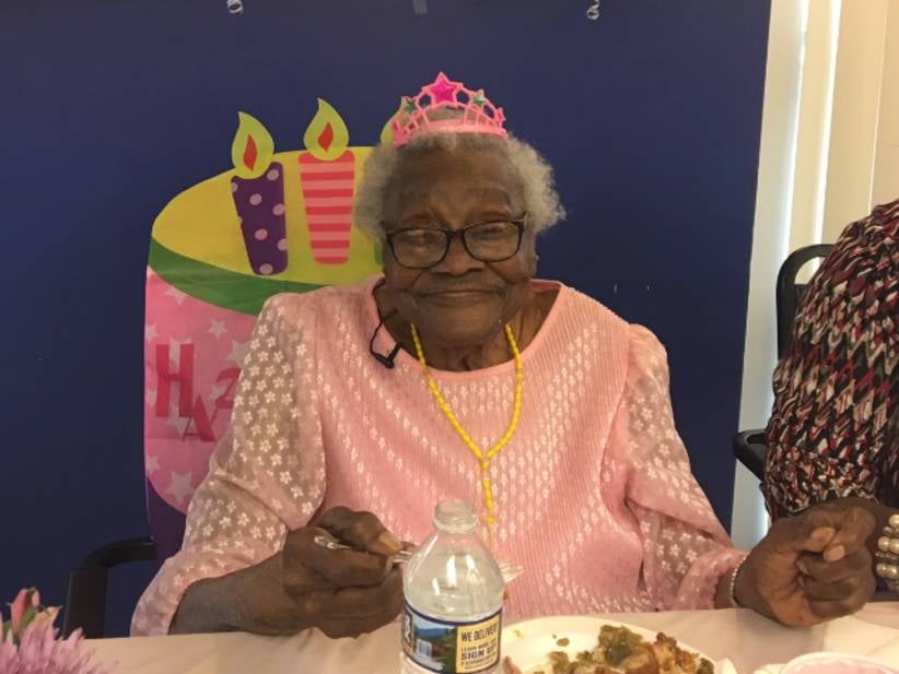Smoke Who Loves Gambling And Doesn't Believe In Doctors Celebrated Her 105th Birthday
