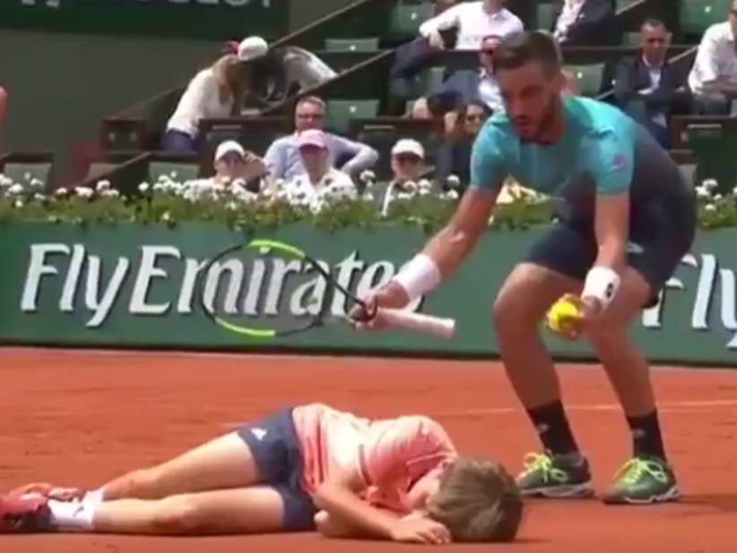 Tennis Ball Boy Going Face First Into Player At Ludicrous Speed Is Quite The Sight