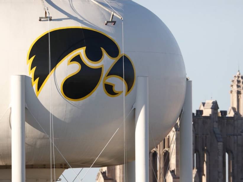 They Finally Put A Tigerhawk Logo On The Water Tower Near Kinnick Stadium And It's Pure Sex