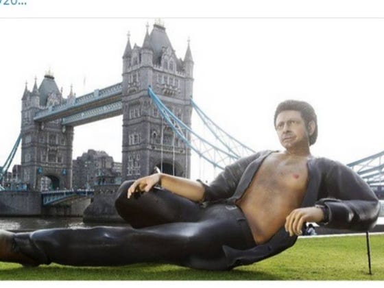 London Erects a Massive Sexy Jeff Goldblum Statue