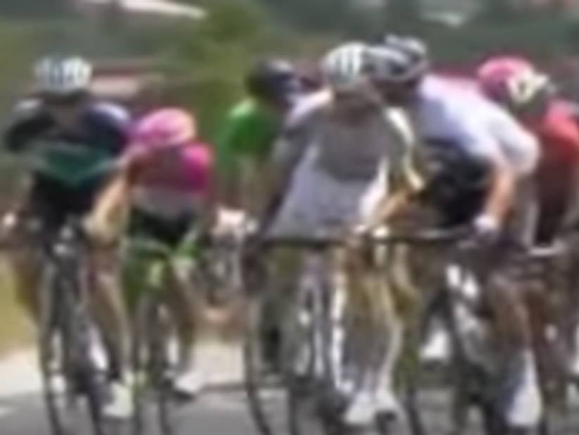 A Cyclist Got Kicked Out Of The Tour De France For Punching Another Rider In The Face