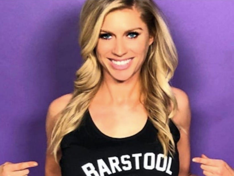 "Signed, a Woman Who Actually Works at Barstool" - Kayce Smith's Live AMA
